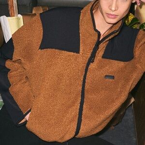 SKIMS boxy zip up jacket Jacket